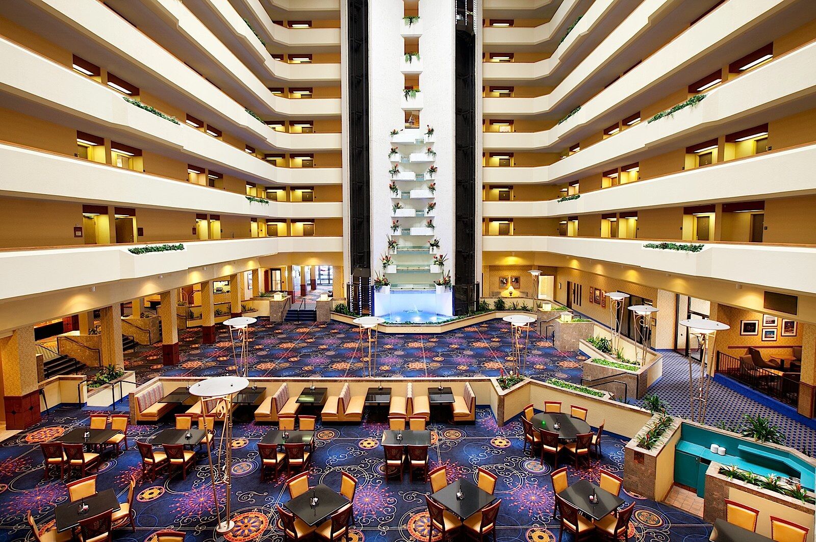 Capital Plaza Hotel Frankfort Buitenkant foto